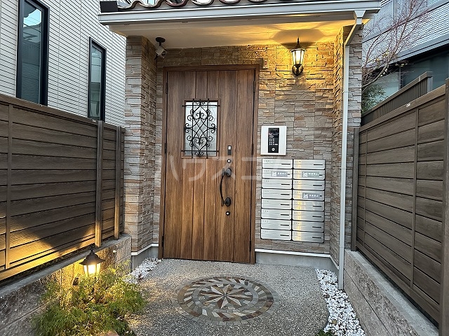 8/9 エントランス