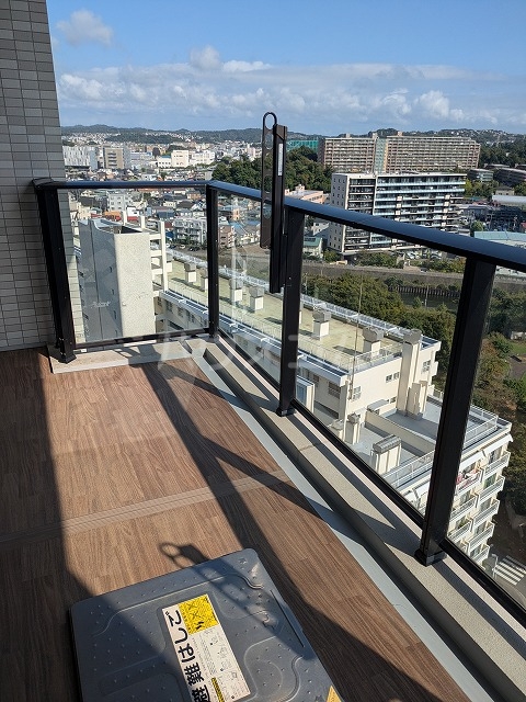 20/30 バルコニー