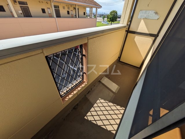 15/28 バルコニー