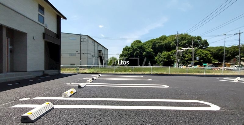 24/25 駐車場