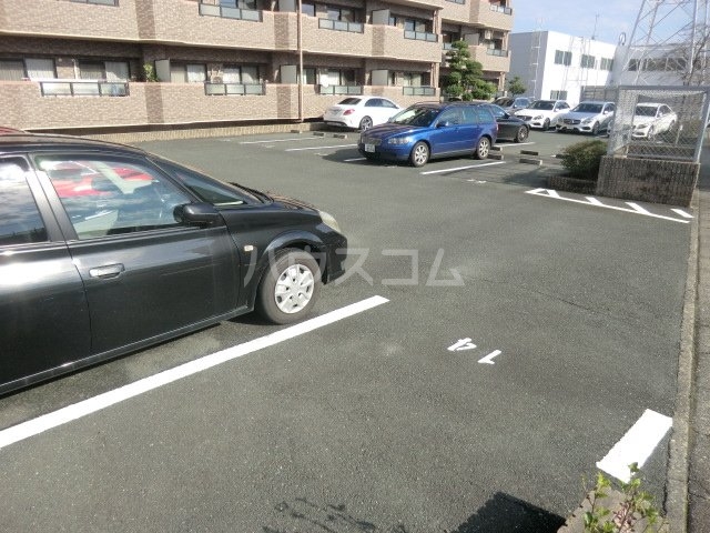 22/24 駐車場