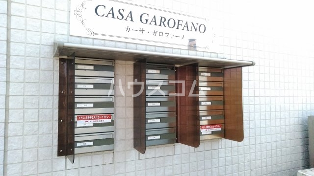 2/4 エントランス