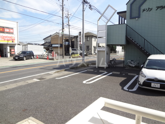2/10 駐車場