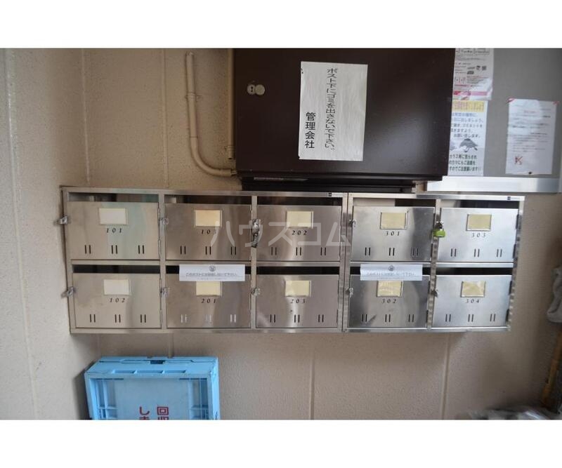 15/25 エントランス