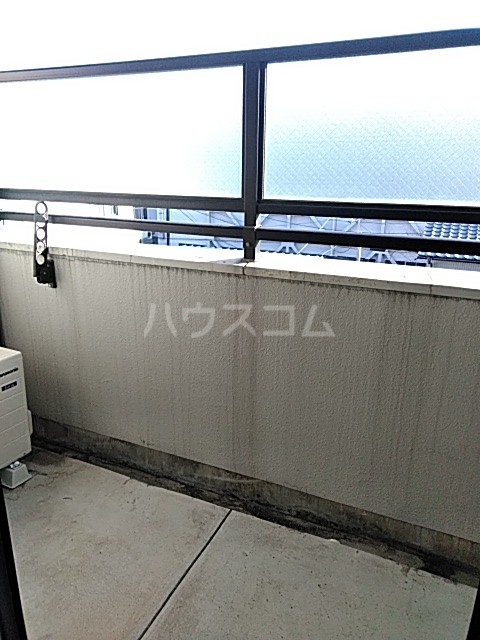 16/23 バルコニー