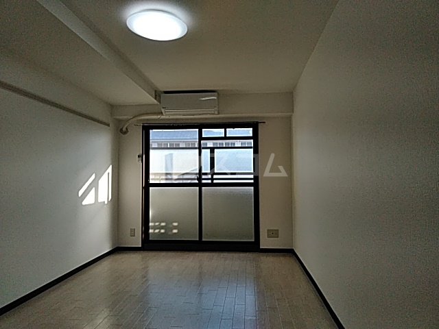 4/23 リビング/ダイニング