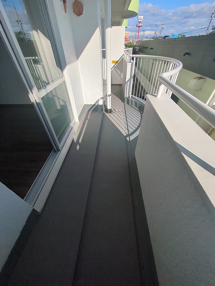 18/30 バルコニー