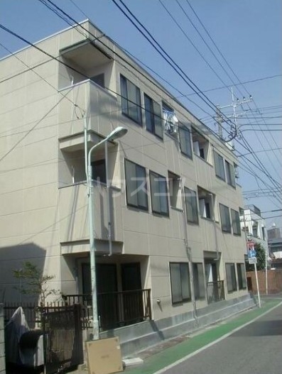 28/30 エントランス