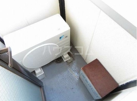 23/30 バルコニー