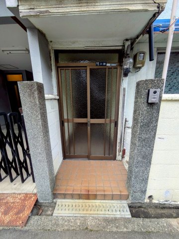 29/30 エントランス