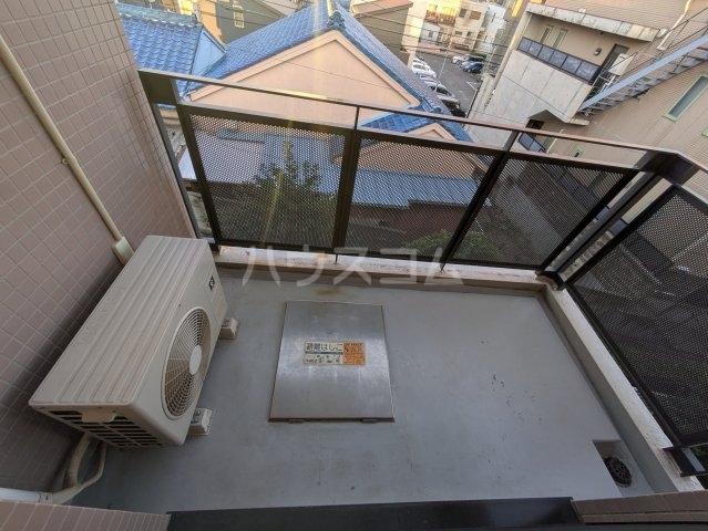 19/30 バルコニー