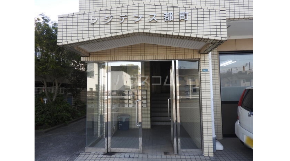 2/4 エントランス