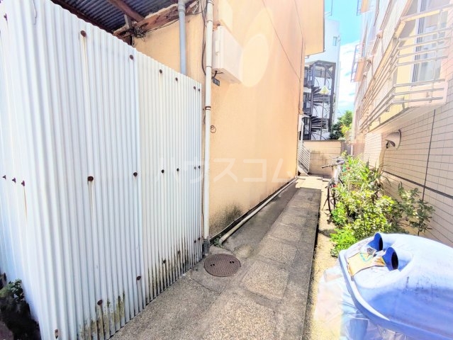 3/10 エントランス