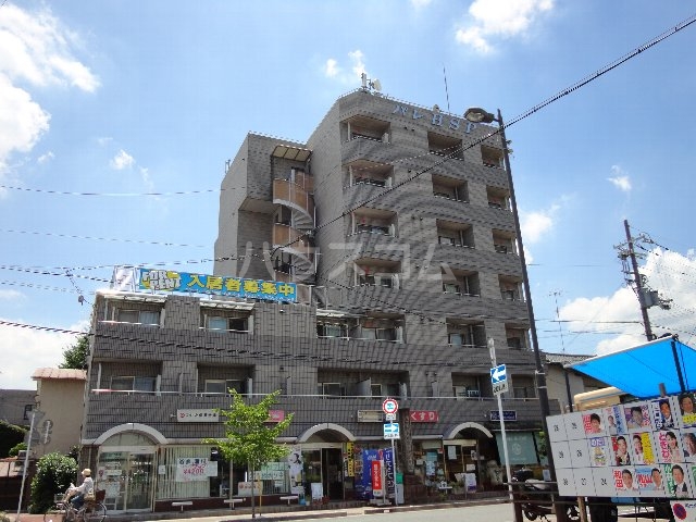 2/30 外観