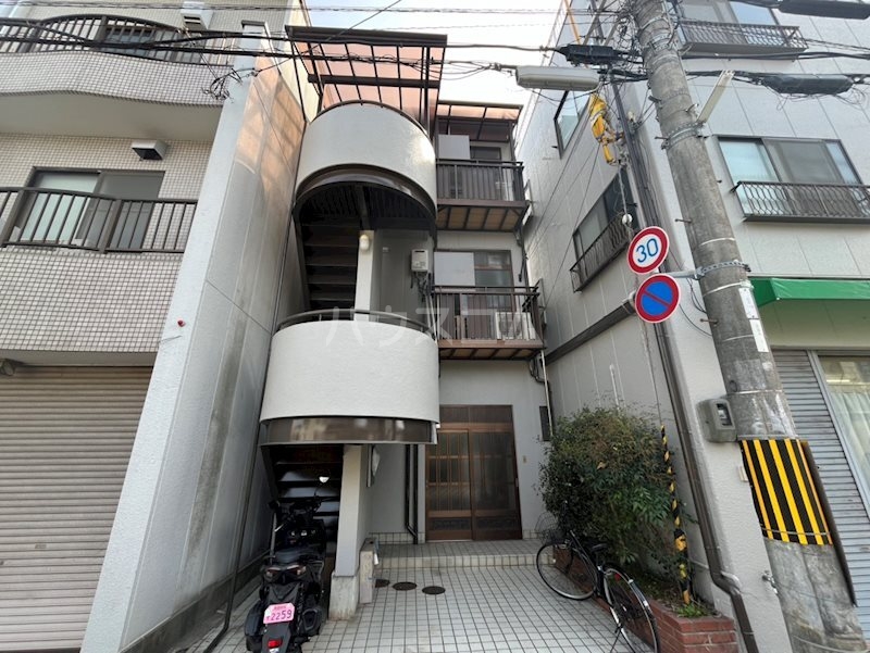 2/10 エントランス