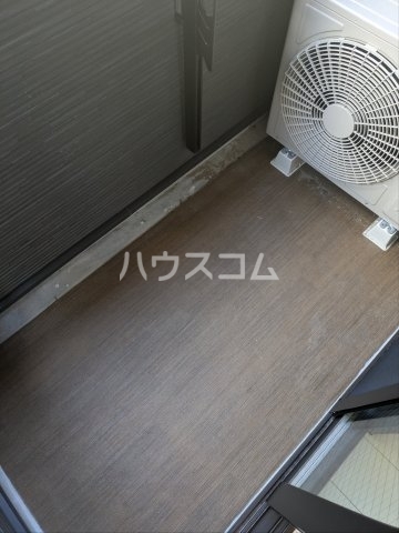 13/27 バルコニー