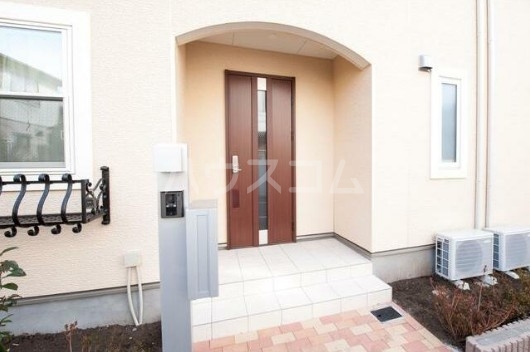 3/7 エントランス