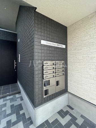 2/8 エントランス