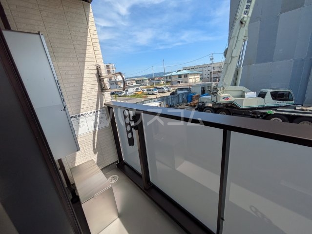 25/30 バルコニー