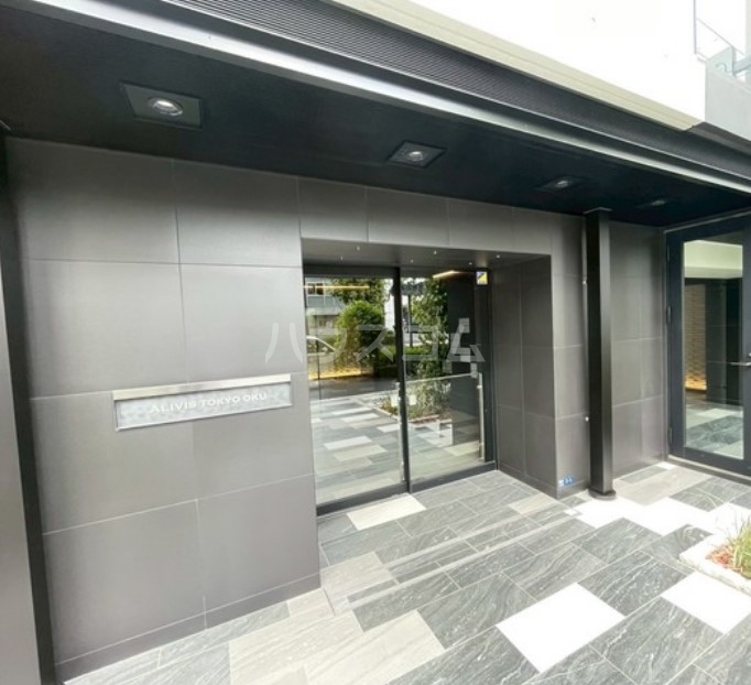 19/29 エントランス