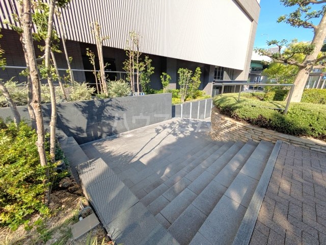 2/3 エントランス