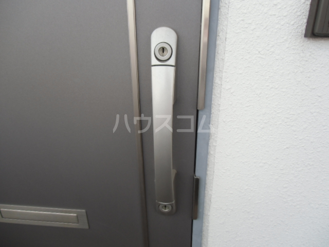 24/30 エントランス