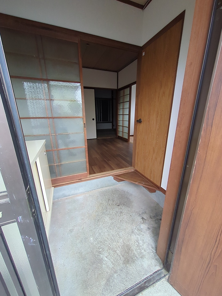 6/16 玄関