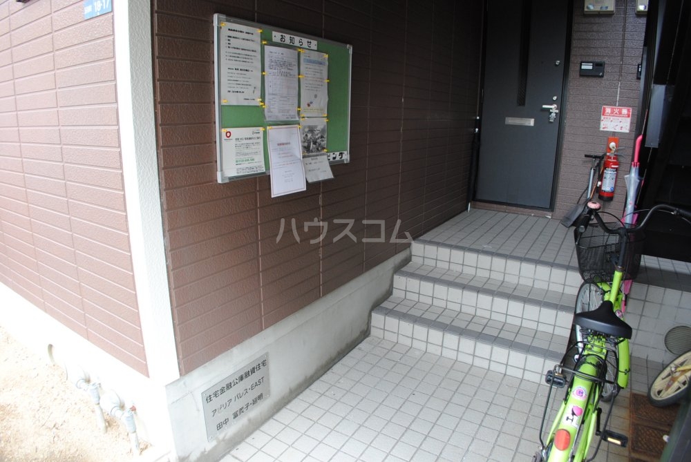 21/29 エントランス