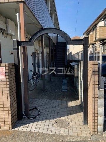 16/26 エントランス