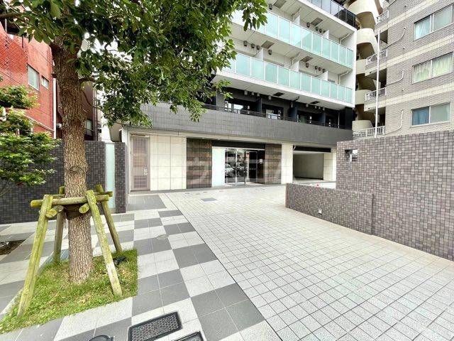 17/29 エントランス