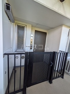 19/30 バルコニー