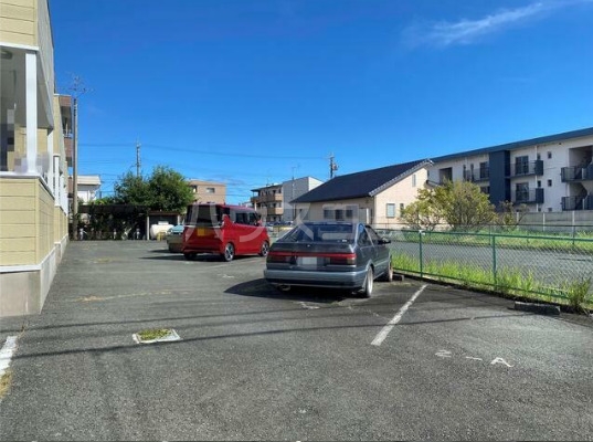 16/26 駐車場