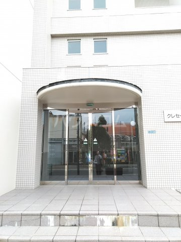 2/5 エントランス