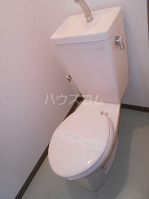 13/30 トイレ