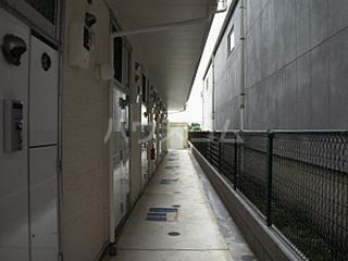 18/18 エントランス