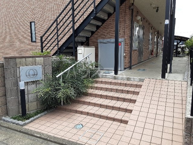 3/5 エントランス