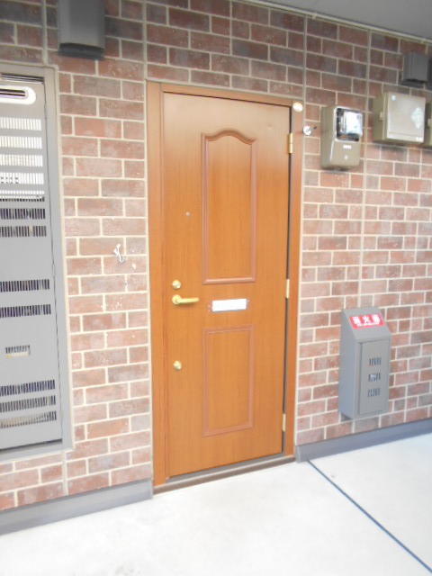 22/30 エントランス