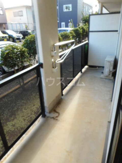 14/20 駐車場