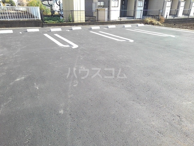 14/20 駐車場