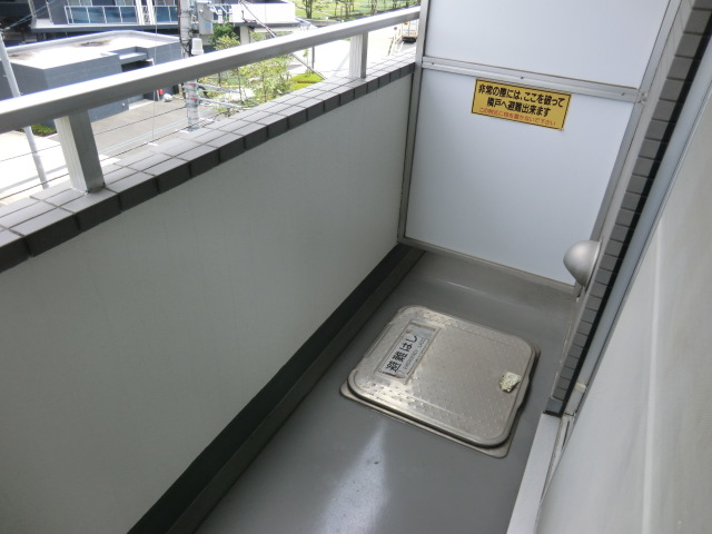 21/30 バルコニー