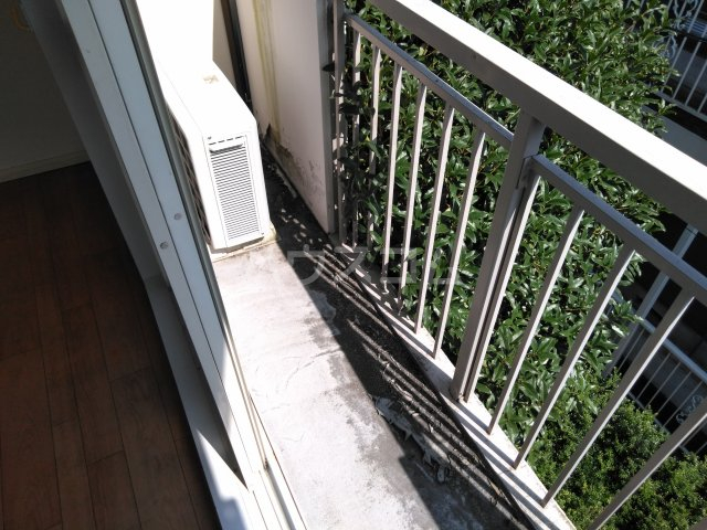 17/28 バルコニー