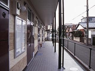 16/18 エントランス