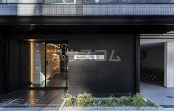 17/26 エントランス