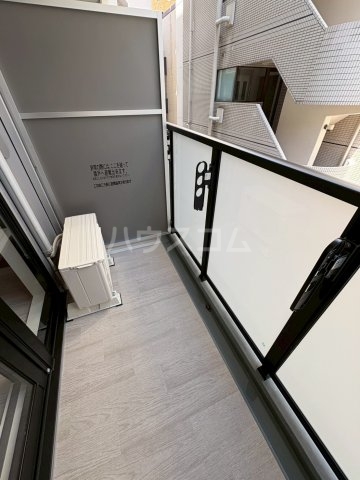 15/30 バルコニー