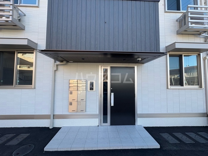 24/26 エントランス