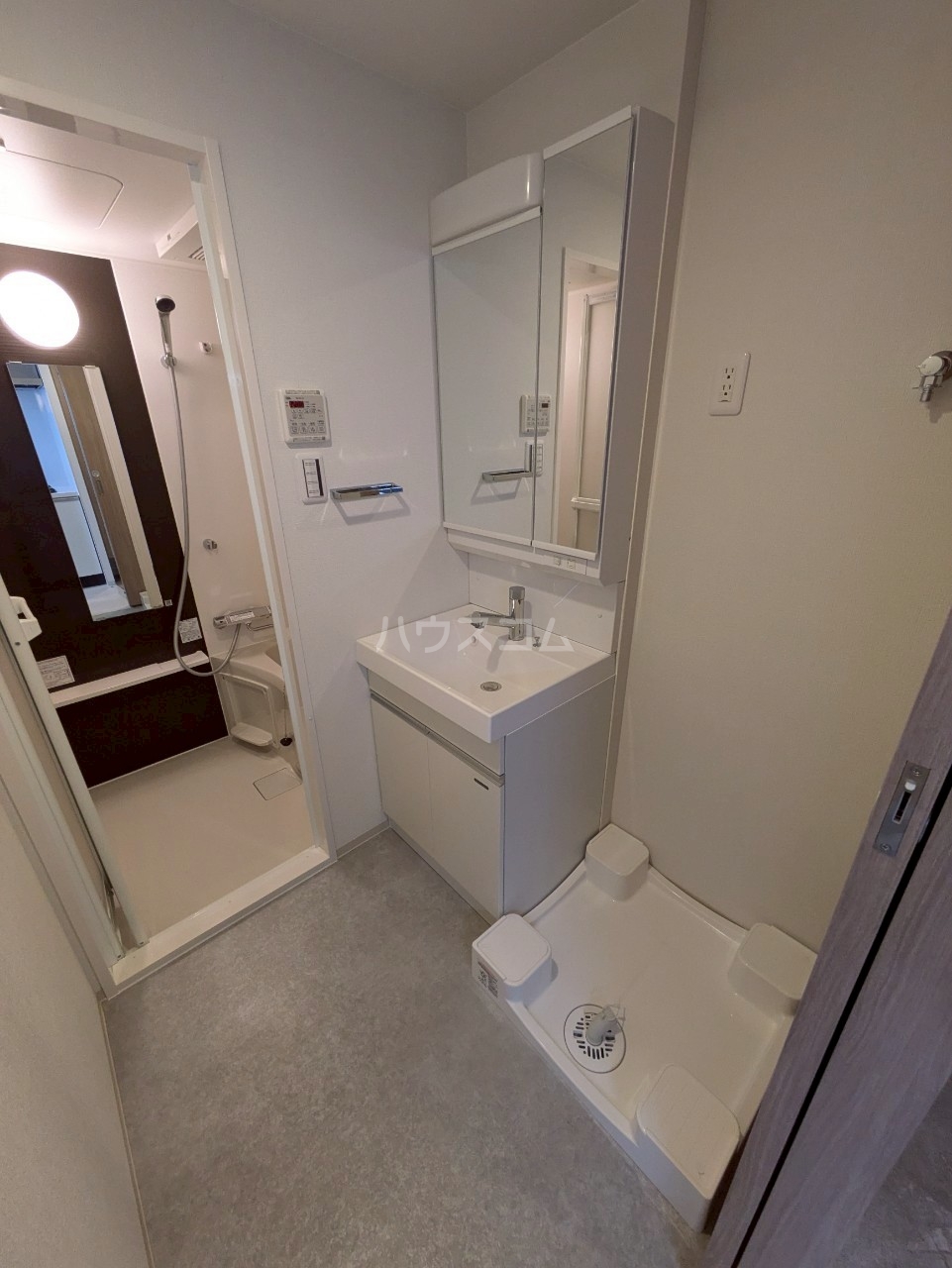 18/30 洗面