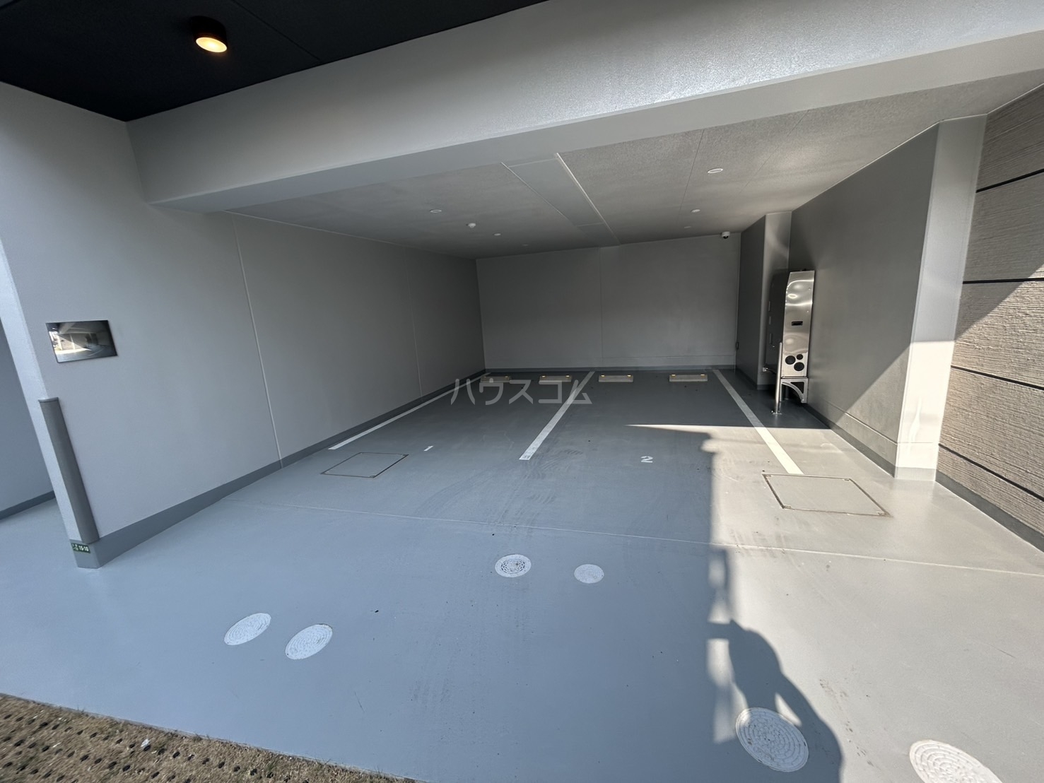 23/27 駐車場