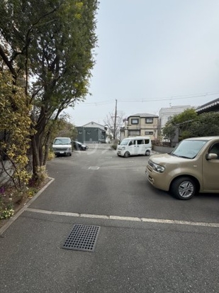 16/19 駐車場