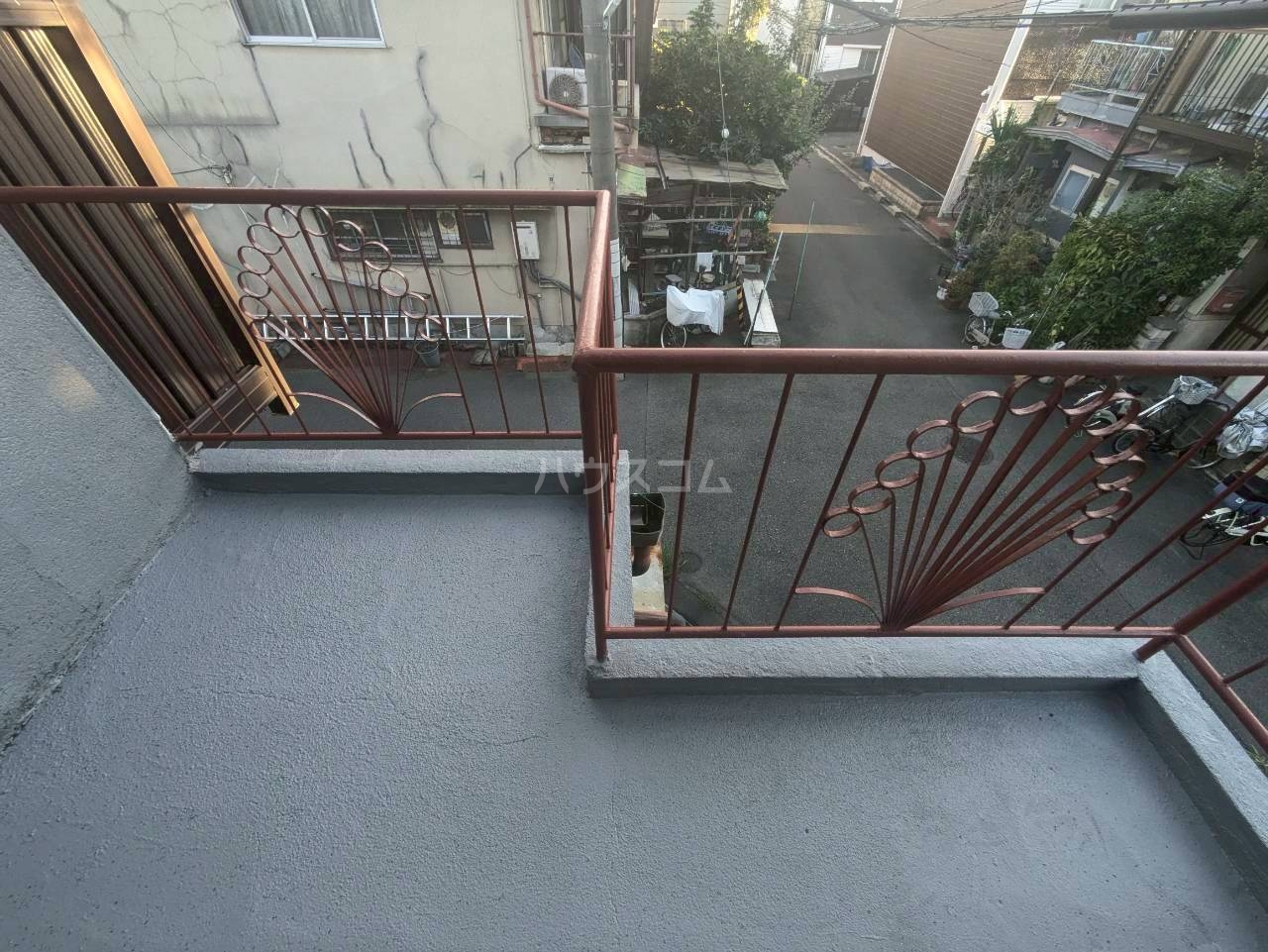 23/30 バルコニー