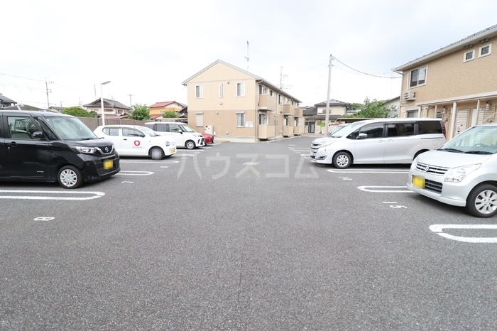 15/25 駐車場
